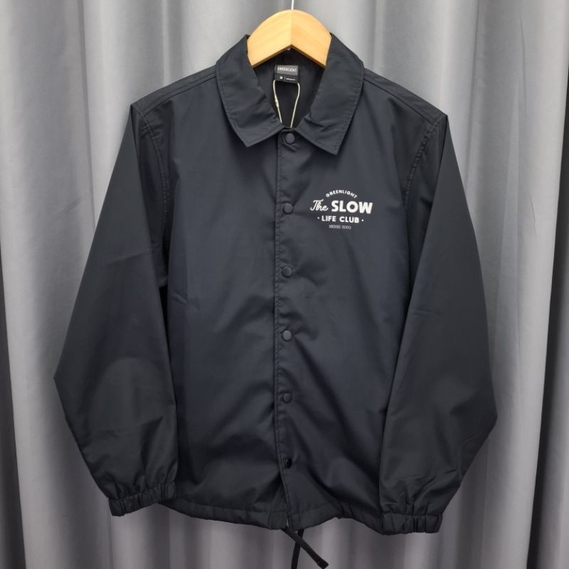 Jaket Coach Pria Kerah Kancing Greenlight Regular Fit Original