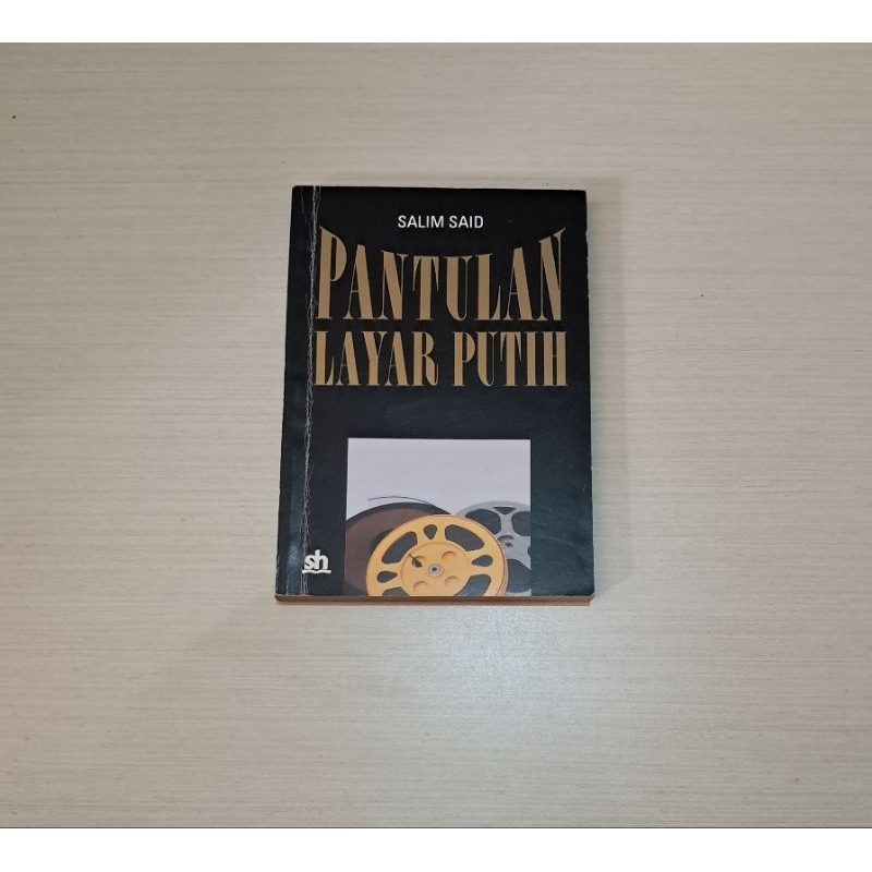 PANTULAN LAYAR PUTIH - SALIM SAID