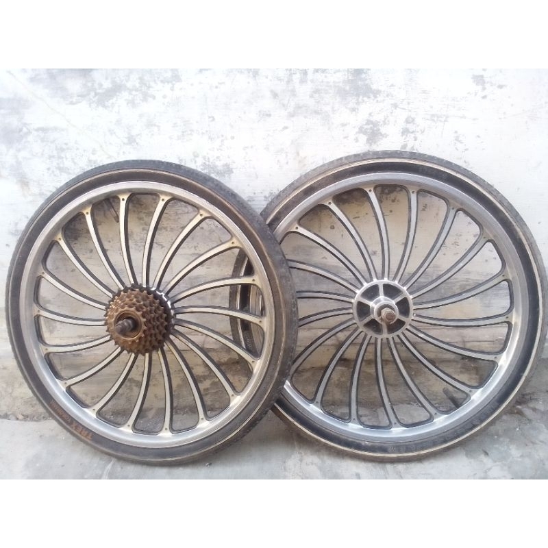 vleg Alloy kipas sepeda BMX / Minion / sepeda lipat ukuran 20 inch depan belakang