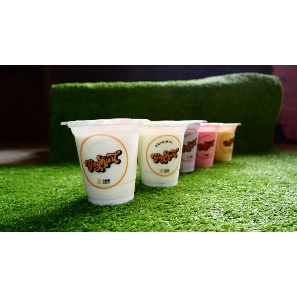 

Yoghurt Cup Rasa Leci 250ml