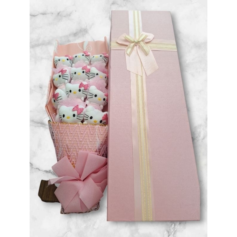 

Buket Bunga/Boneka HelloKitty+ Box