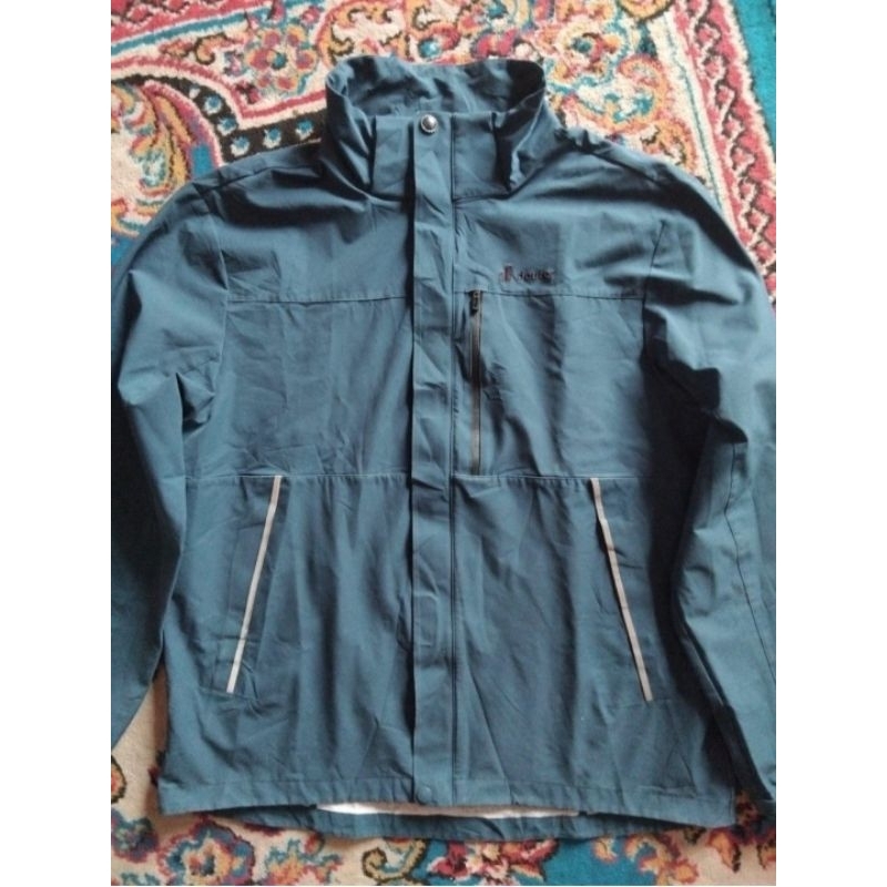 jaket outdoor Deuter