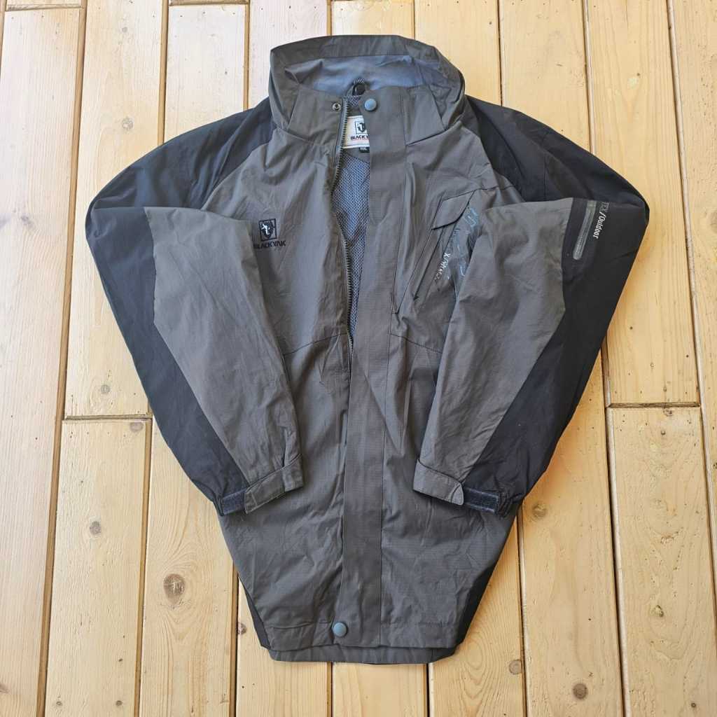 JAKET OUTDOOR BLACKYAK GORETEX