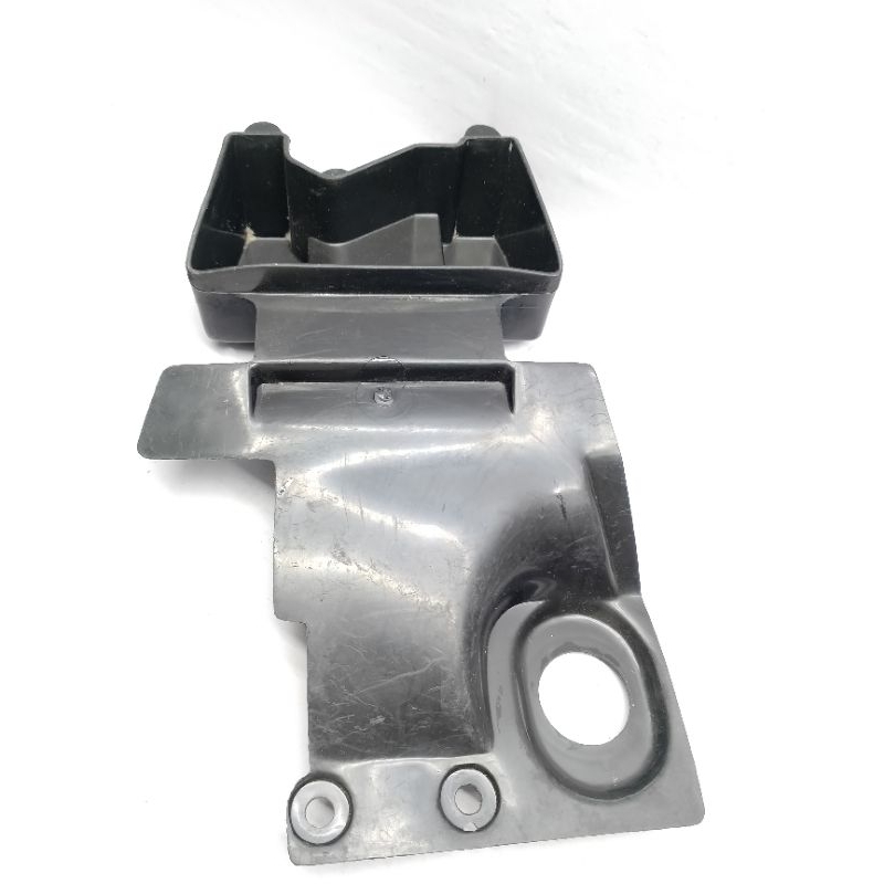 Box Wadah Bagasi Tempat Kunci Toolbox Toolkit Suzuki RC110 RC 110 Crystal Original Asli Suzuki SGP N