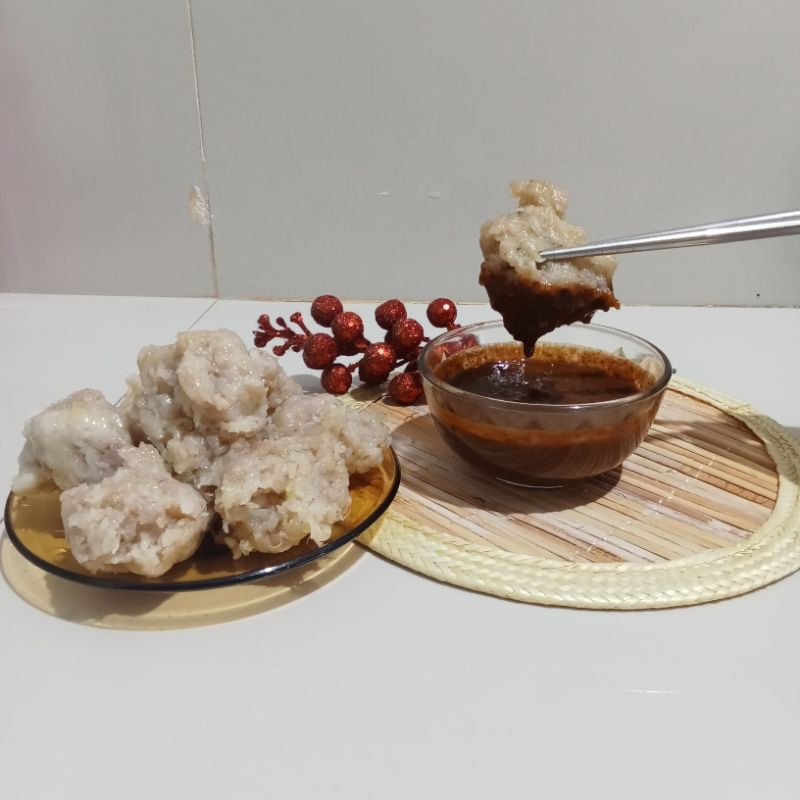 Siomay, Siomay Bandung Ikan Tenggiri Frozen isi 10 pcs dengan bumbu kacang berlimpah