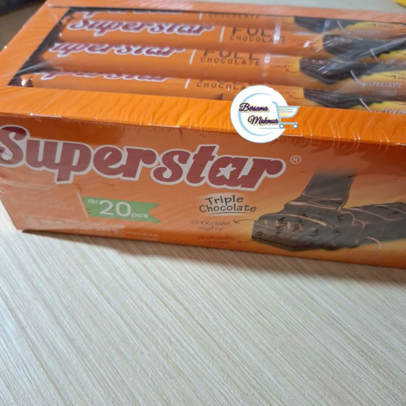 

SUPERSTAR triplechoco wafer 1 box @ 20 pcs new