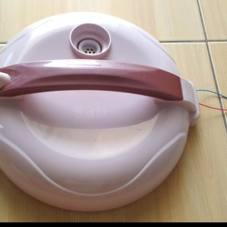 Tutup Panel Magic com Miyako MCM-18BH - Maroon Berkualitas