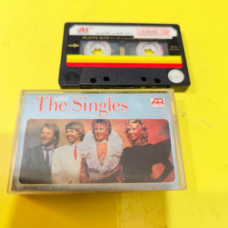 Kaset ABBA Singles