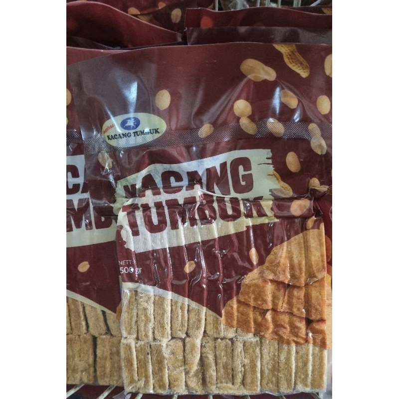 

Kacang Tumbuk gurih Marirasa Medan 500gr