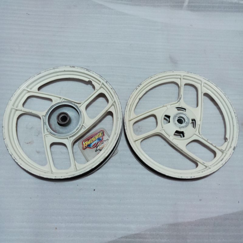 velg pelek pelk palang bintang cast wheel merk morodadi ring 18 subsitusi Suzuki RGR thunder TRS