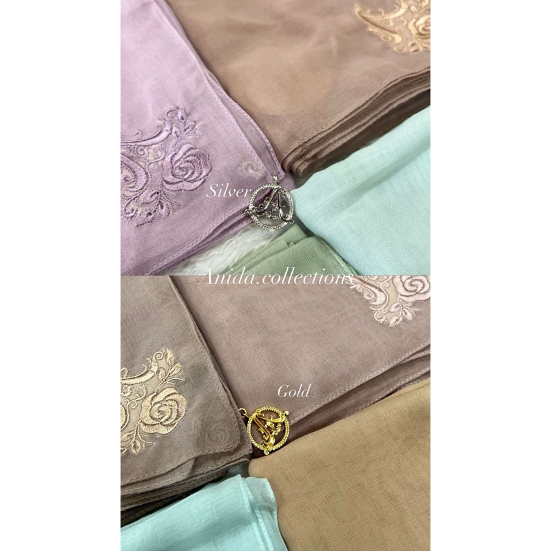 AYU DYAH ANDARI - PLAIN SCARF CHARM