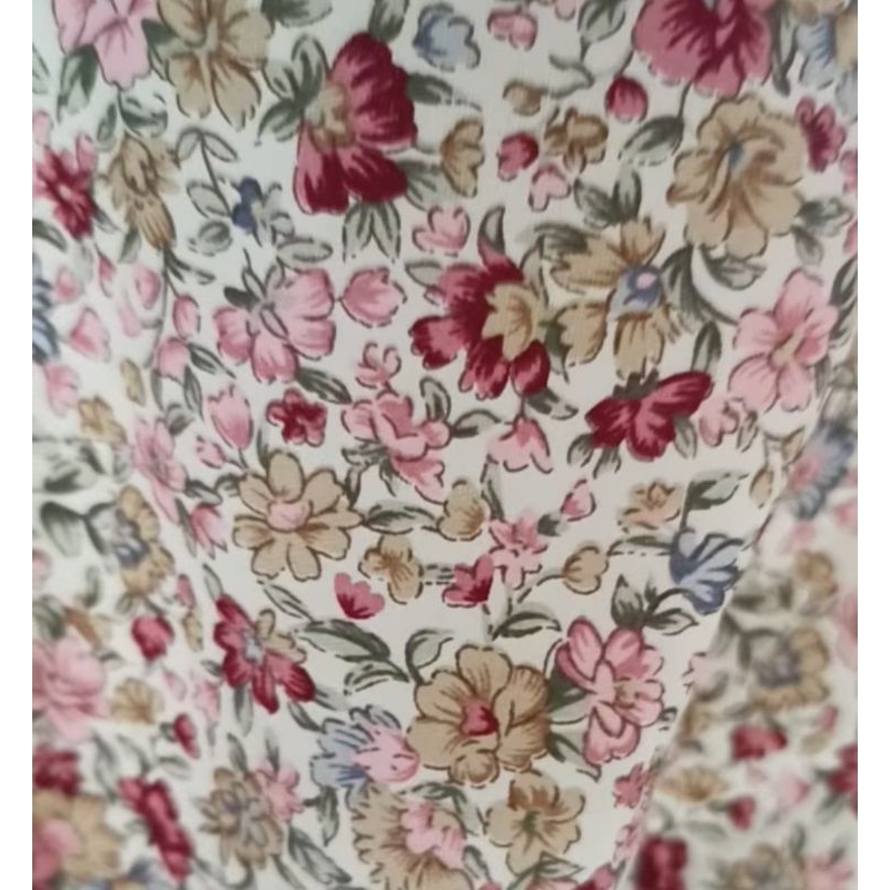 Katun Jepang motif bunga kecil