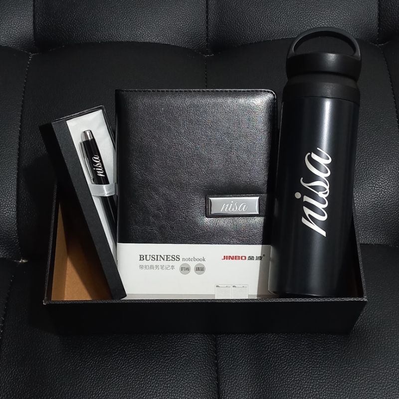 

Gift Set Souvenir Kado Kantor Bisa Custom