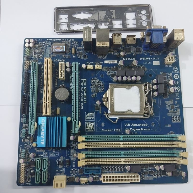mainboard motherboard intel socket 1155 Gigabyte GA-Z77M -D3H murah Support gen2 dan 3 HDMI DUAL CHA