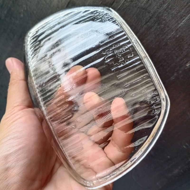 kaca lampu depan SIEM vespa super sprint original (NOS)