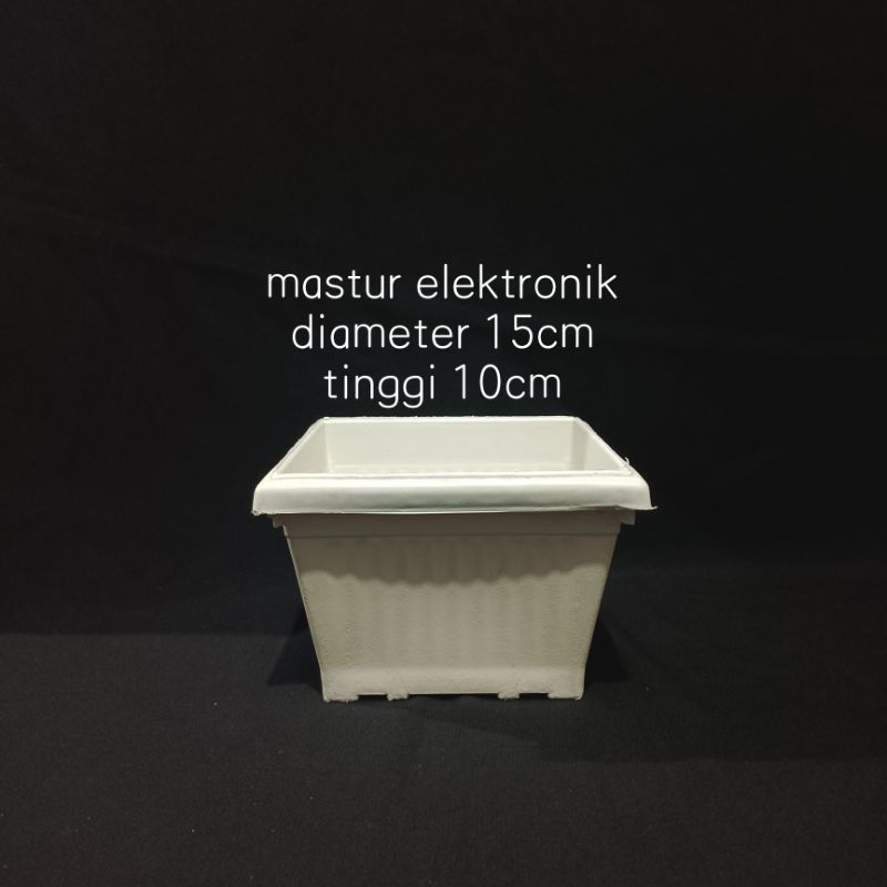 POT TANAMAN PLASTIK KOTAK PUTIH 15CM POT PLASTIK DIAMETER 15CM