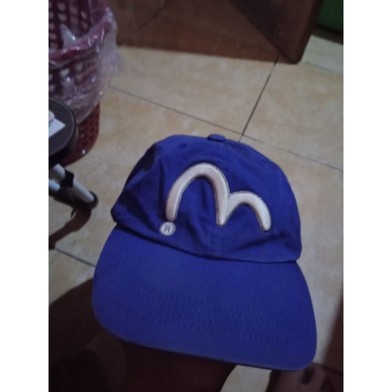 TOPI EVISU