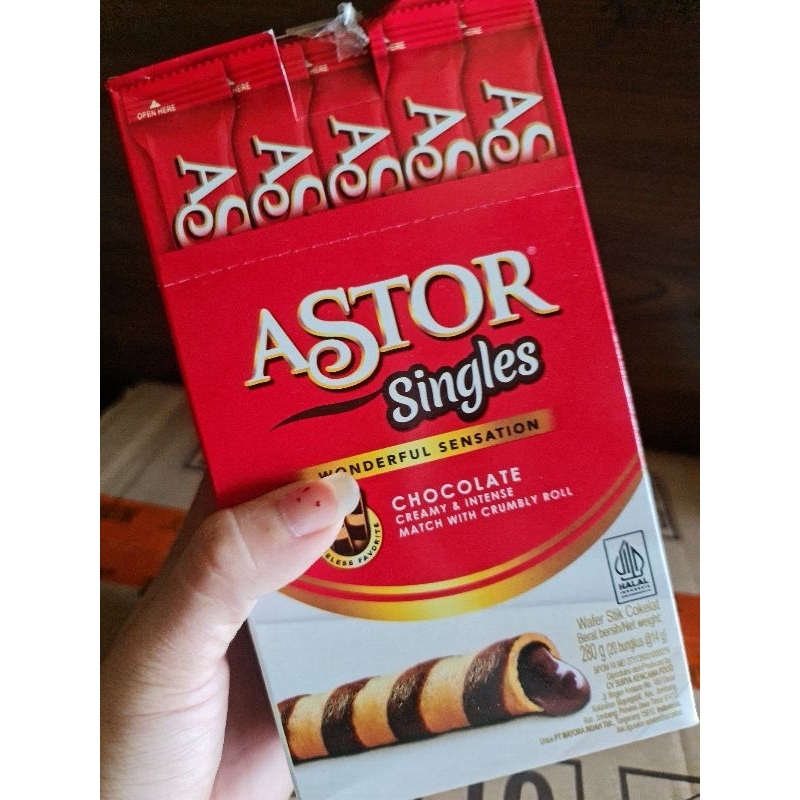 

Astor Singles
