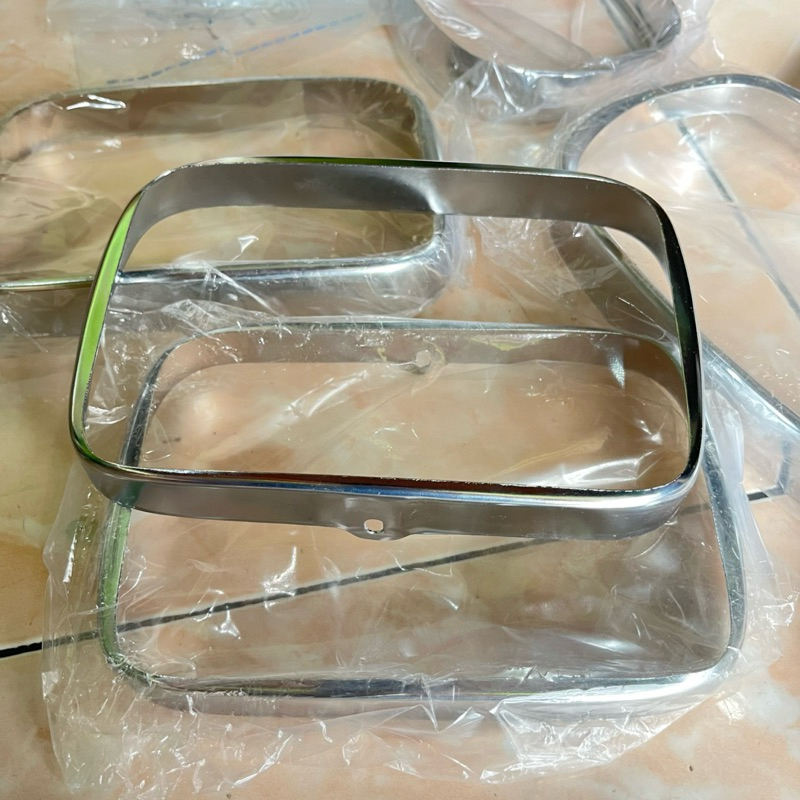 RING LAMPU VESPA PS TV/RING LAMPU CHROME VESPA PS KOTAK