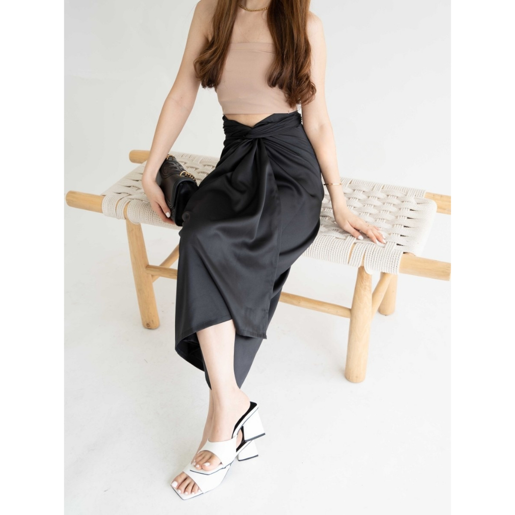 Rok Lilit Satin / Kain Lilit Satin Polos Bawahan Kebaya Aneka Pilihan Warna