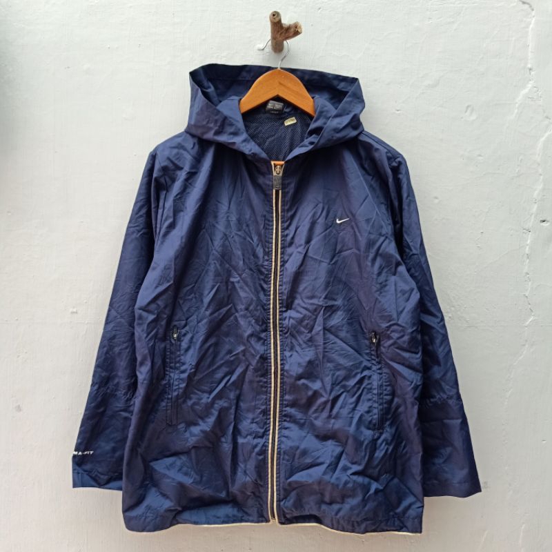 Jaket outdoor nike hoodie