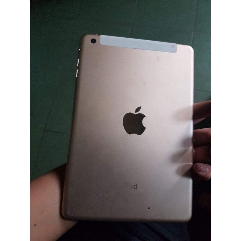 ipad mini 3 internal 16 ( Minus cek descripsi )