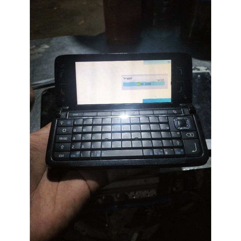 NOKIA E90