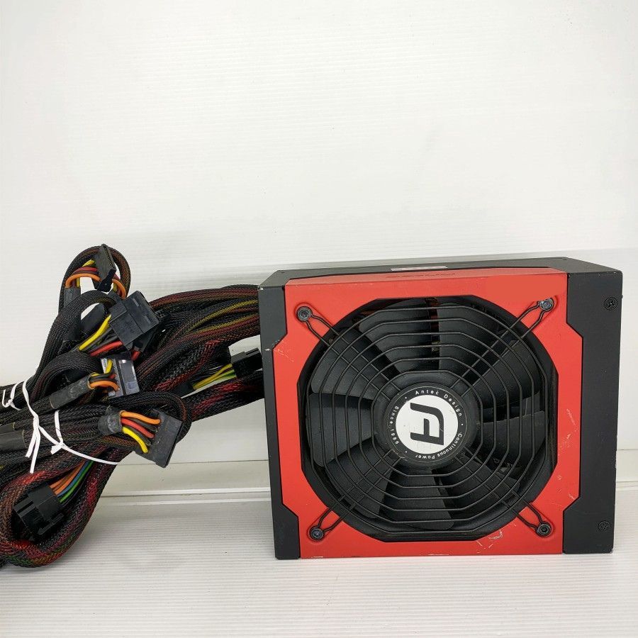 PSU / Power Supply 80+ Merk Antec 900Watt
