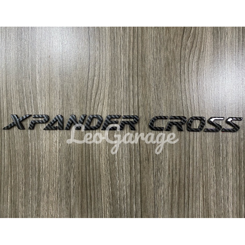 XPANDER CROSS 2017 2022 2024 TULISAN EMBLEM LOGO KAP MESIN HITAM KARBON CARBON GLOSSY BLACK CHROME