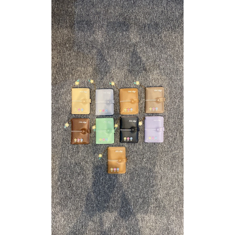 Dompet uang dan kartu