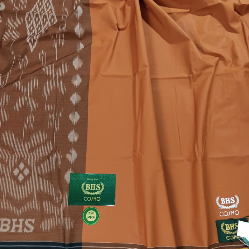 SARUNG BHS COSMO GOLD K26 PPF 1 COKLAT POLOS