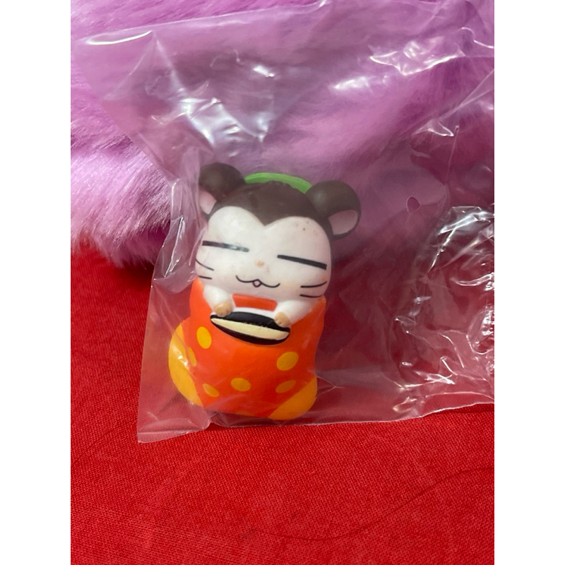 Figure hamtaro tidur