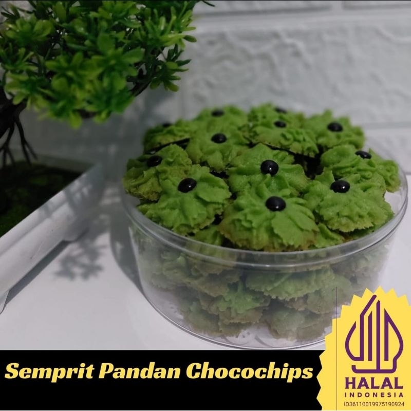 

Kue Semprit Pandan Chocochips