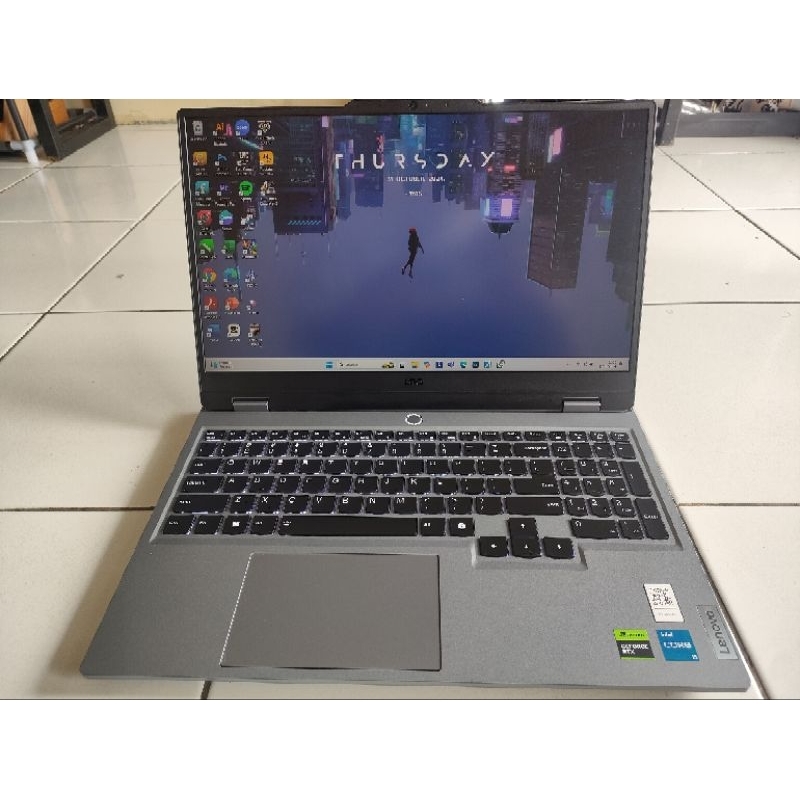 Lenovo LOQ 15IAX9