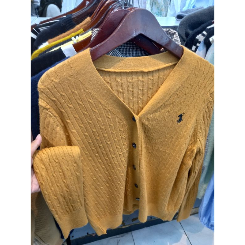 cardigan kepang polo