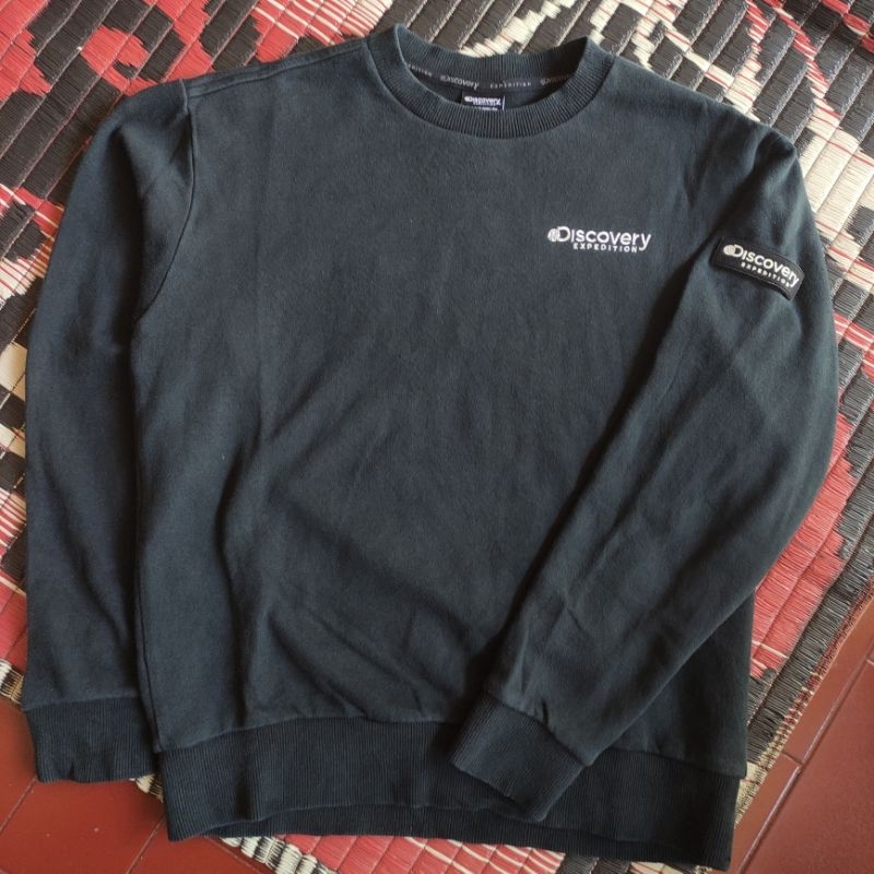 crewneck discovery expedition patch