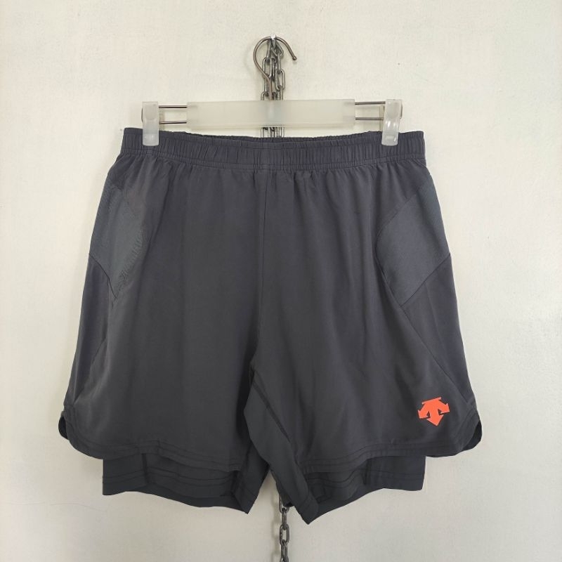 Celana Running Shorts 2 in 1 Descente