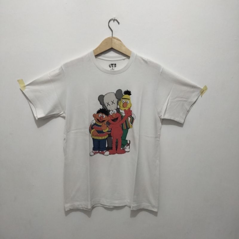 Uniqlo x Kaws x Sesame street