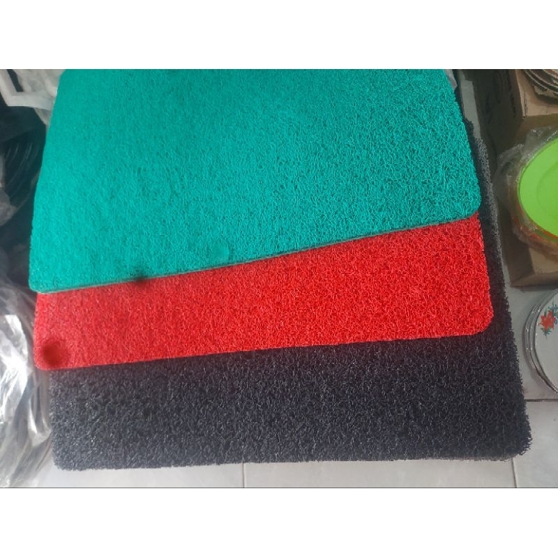 keset kaki mie/keset kaki bahan karet tebal anti slip/alas kaki untuk mobil