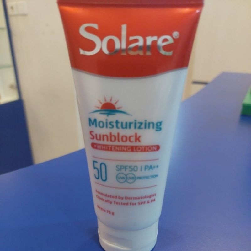 Solare Moisturizing Sunblock + Whitening Lotion SPF 50