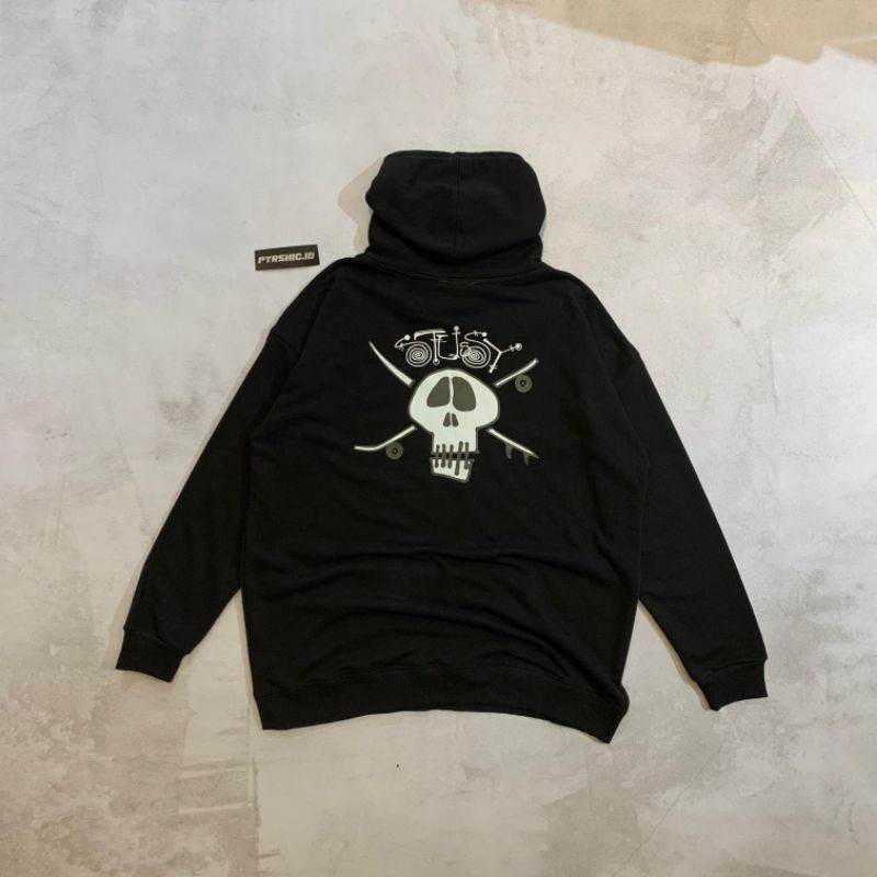 HOODIE STSSY "SKULLS AND BONES" (1:1 MARKET)
