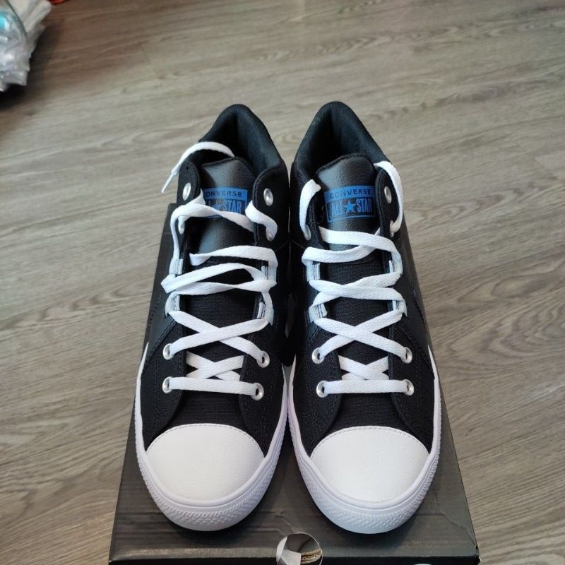 Sepatu Con Ctas Flux Ultra Mid A05398C