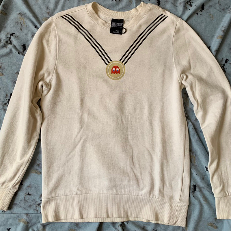 TOPTEN BANDAI NAMCO Pacman Crewneck Sweetshirt (Crewneck Pacman) Preloved Second