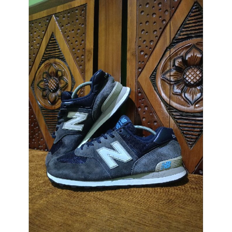 New Balance 574 navy size 45