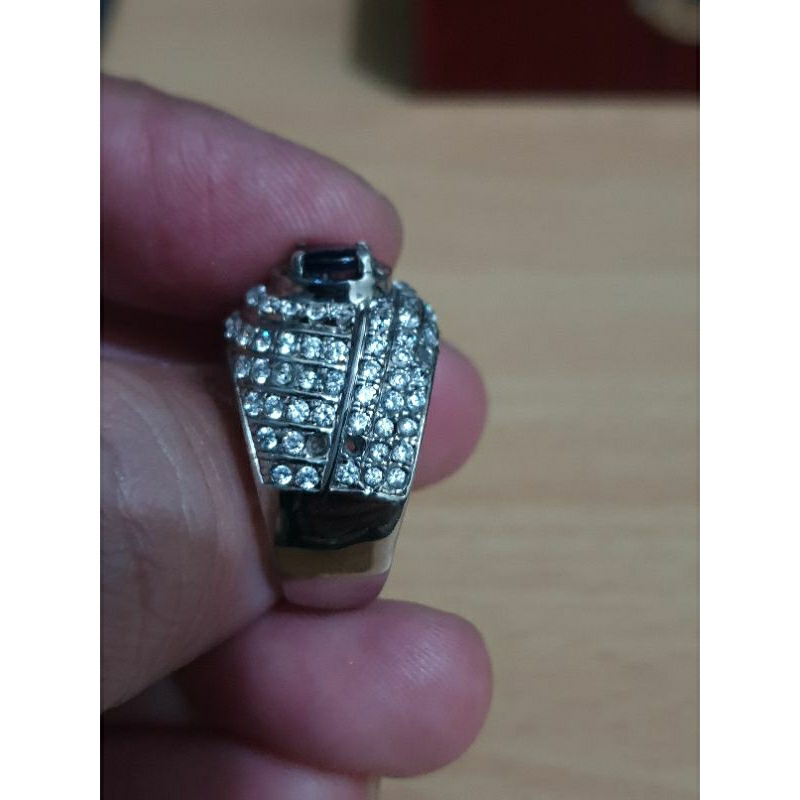 blue sapphire royal blue