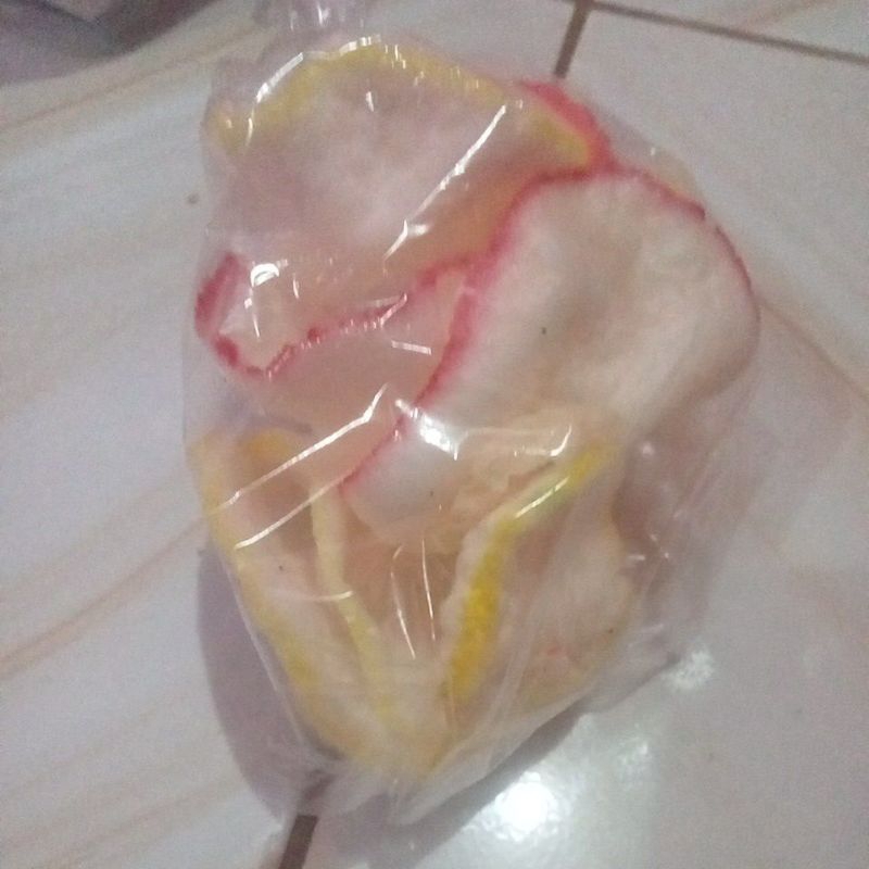 

Olahan Krupuk Ikan Cumi Asli Kalimantan