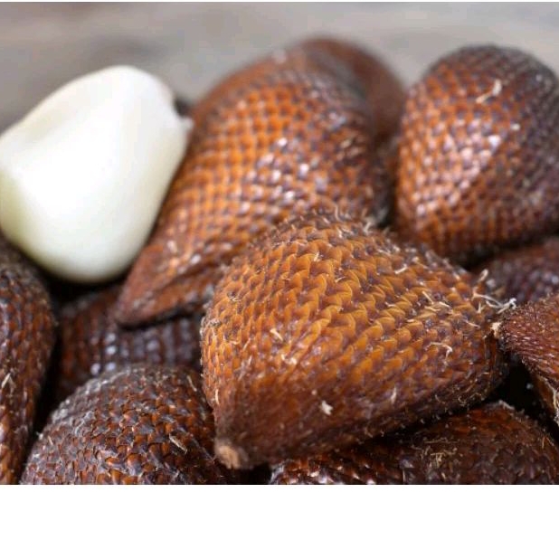 

Salak pondoh (1kg)