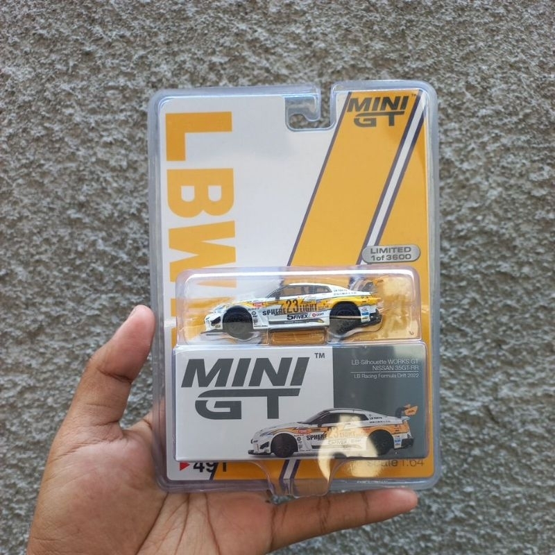 Mini GT Nissan R35 LBWK Formula Drift Blister