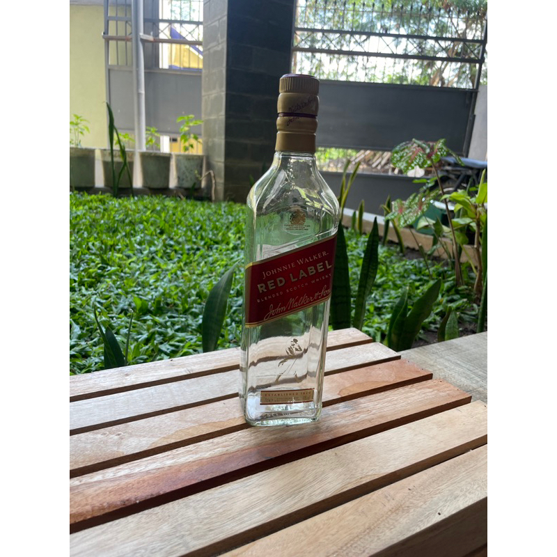 Botol bekas miras untuk pajangan koleksi dan dekorasi | Red Label | Botol dekorasi