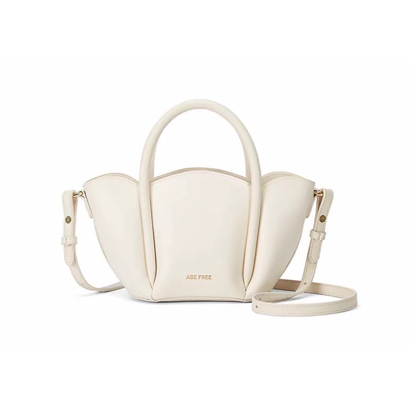 Tya Bag Age Free